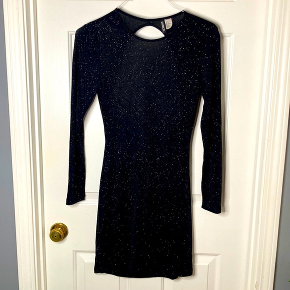 Divided little-black  backless dress size 10 - Picture 2 of 5